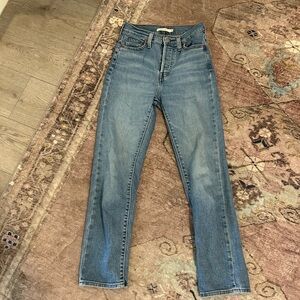 Blue Straight Leg Jeans with Medium Wash Levi Wedgie